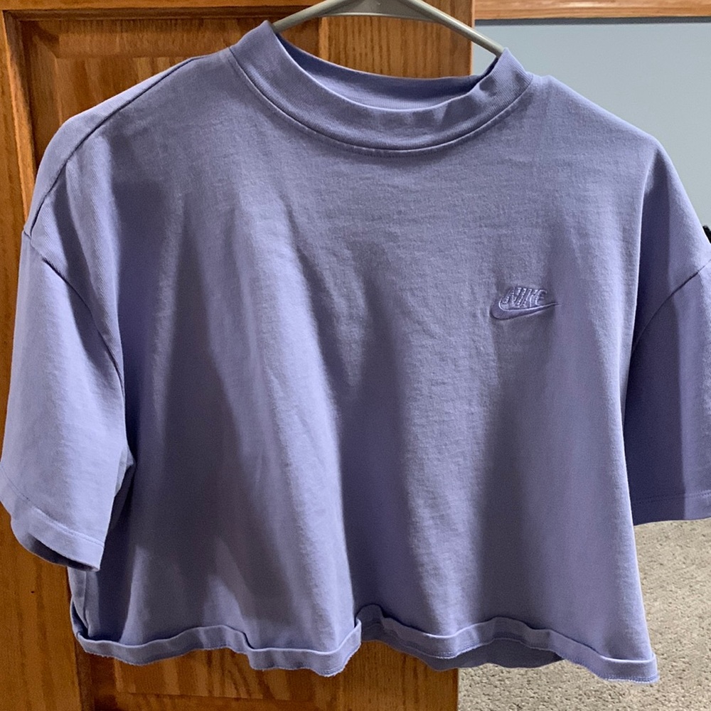 Nike mockneck cropped t-shirt